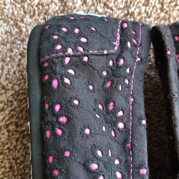 Toms Black and Pink Anglaise Classic Loafers - Picture 10 of 11